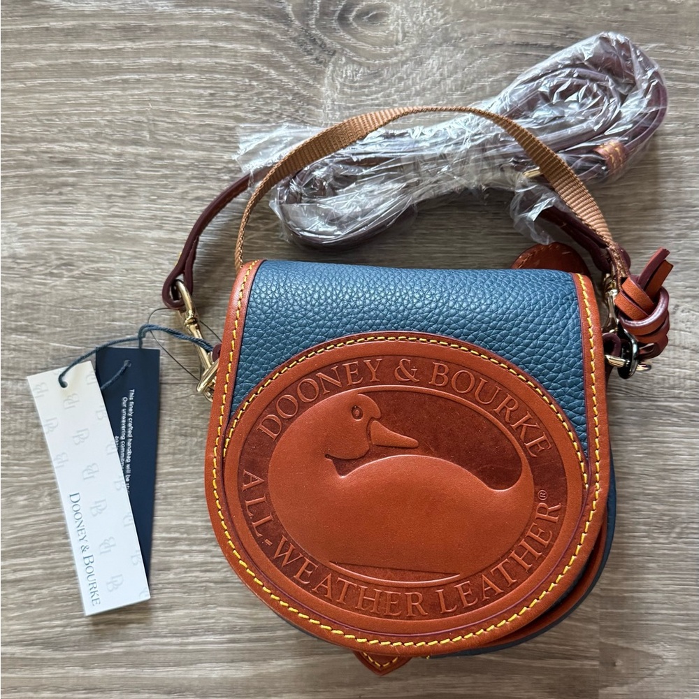 Dooney & Burke saddle bag, vintage remake
